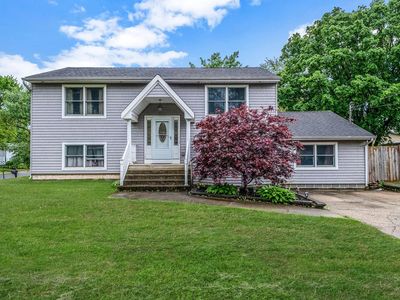 4 Flintlock Lane, Selden, NY, 11784