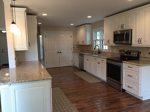 New Large open kitchen