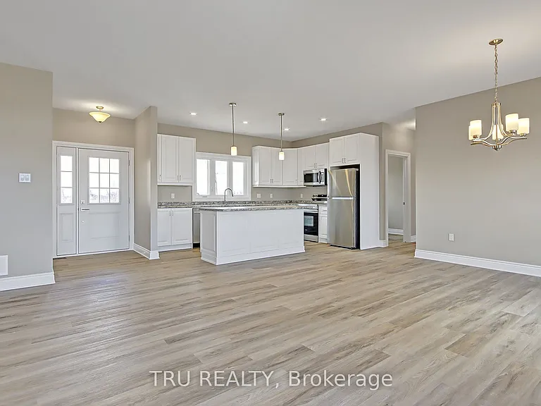3654 Twin Elm Rd #A — Photo 9