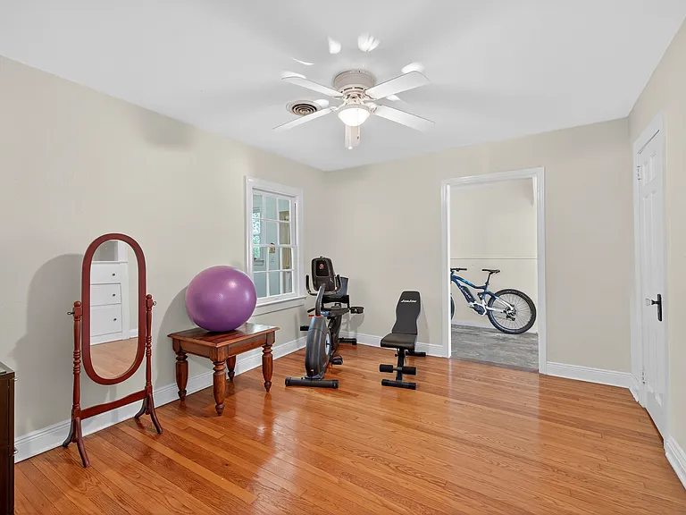 712 Shell St — Photo 19