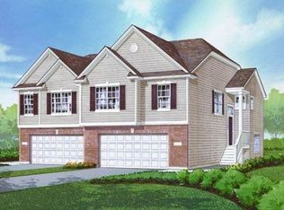 928 Saddle Ridge Dr, Joliet, IL 60432