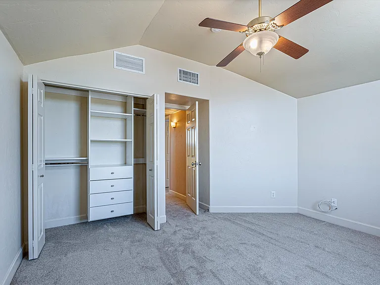 10270 E Glenn St — Photo 37