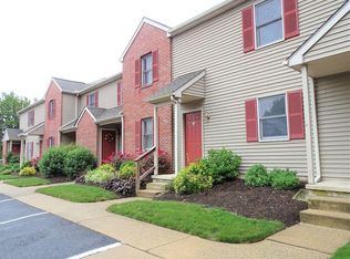 128 Hilldale Dr, Ephrata, PA 17522