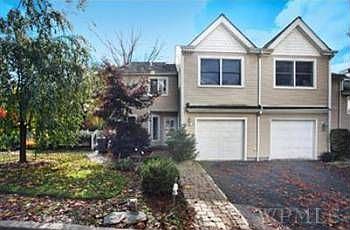 1st image of 157 Winchester Dr