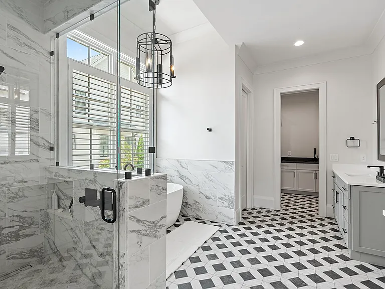 8808 Edgecomb Dr — Photo 31