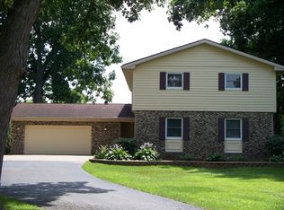 4450 E 1309th Rd, Earlville, IL 60518