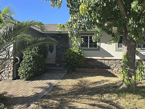 2nd image of 2332 Saint George Dr