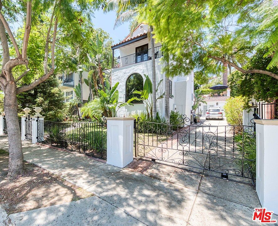 1st image of 2065 W Silver Lake Dr