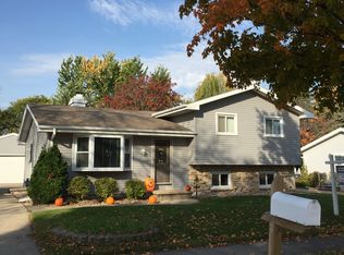 2517 S Fountain Ave, Appleton, WI 54915