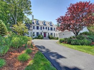 49 Sarenee Cir, Trumbull, CT 06611