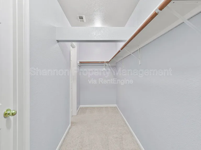 21106 Blackbluff Ct — Photo 16