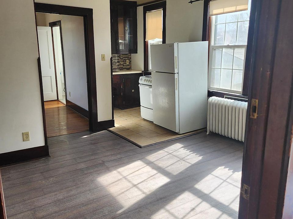 1st image of 2857 N Humboldt St #3