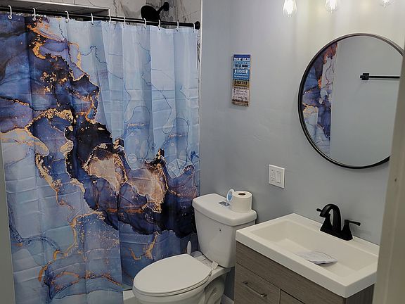 5th image of 6718 S Saint Lawrence Ave #1F