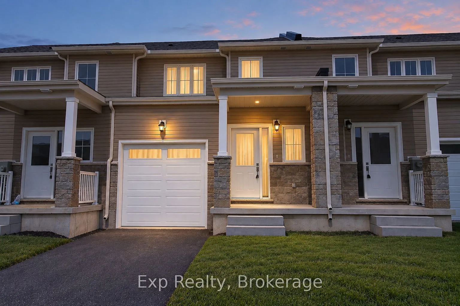 3 bed, $2,300 — Photo 1
