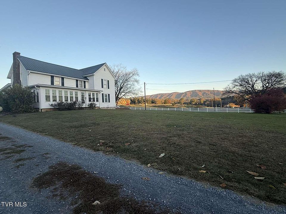 1st image of 4463 Weaver Pike