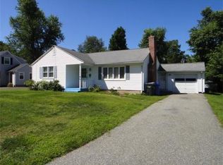 72 E Allen Ridge Rd, Springfield, MA 01118
