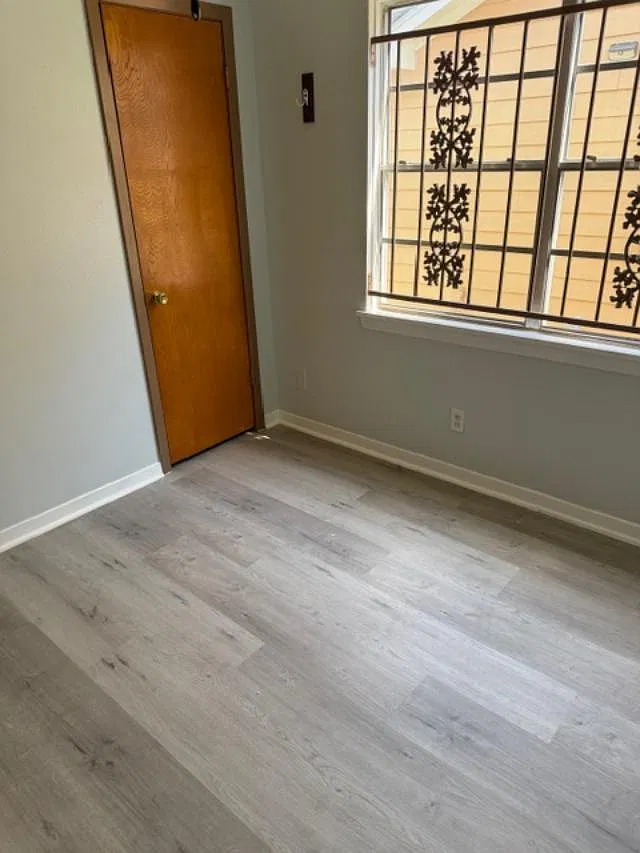 3 bed, 1.5 bath, 1099 sqft, $1,675 — Photo 1