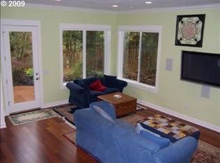 5075 Saint Clair Ln, Eugene, OR 97405