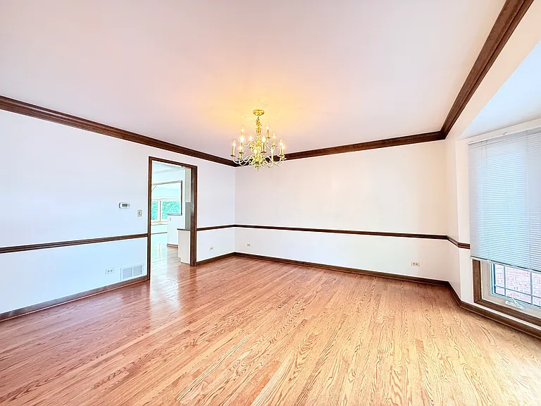 2318 River Woods Dr — Photo 7