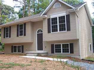 10377 Johnson Dr, King George, VA 22485