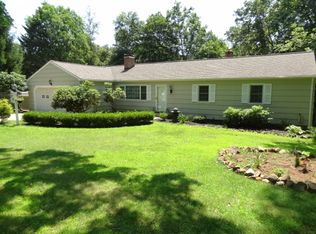 15 Flintlock Dr, Durham, CT 06422