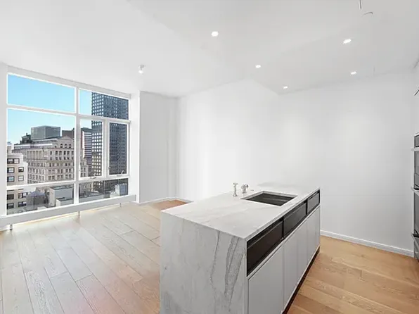 5 Beekman Street image 7 of 19