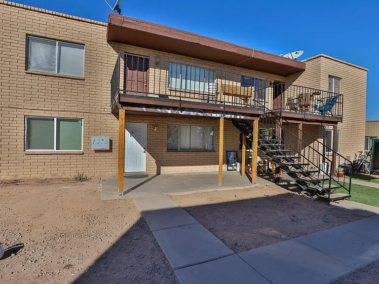 859 W Ray Rd #3 — Photo 2
