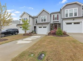 416 White Oak Ridge Dr, Garner, NC 27529