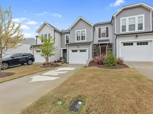 416 White Oak Ridge Dr, Garner, NC 27529