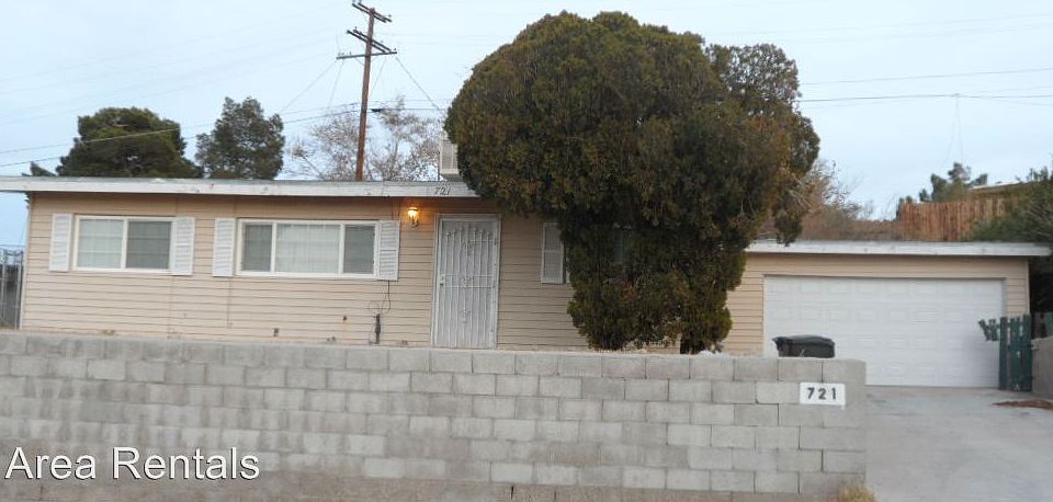 1st image of 721 Arville Ave