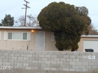 721 Arville Ave, Barstow, CA 92311