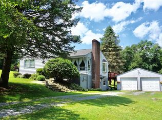 387 Enon Rd, Enon Valley, PA 16120