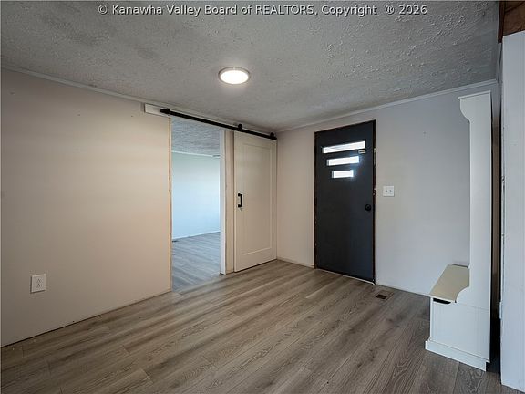 5th image of 3135 Virginia Ave