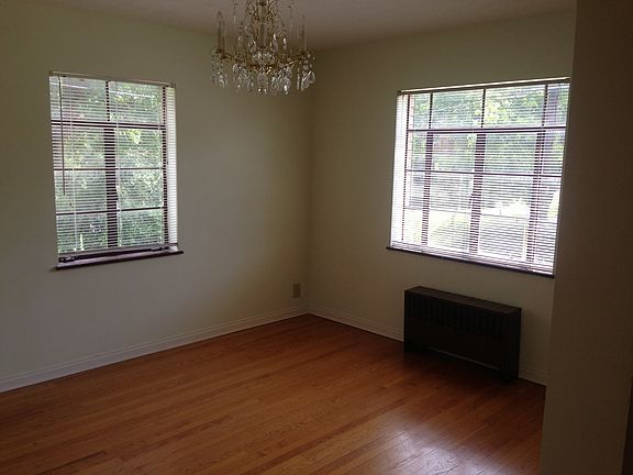 4th image of 3960 Taylor Ave #1