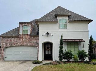 321 La Villa Cir, Youngsville, LA 70592