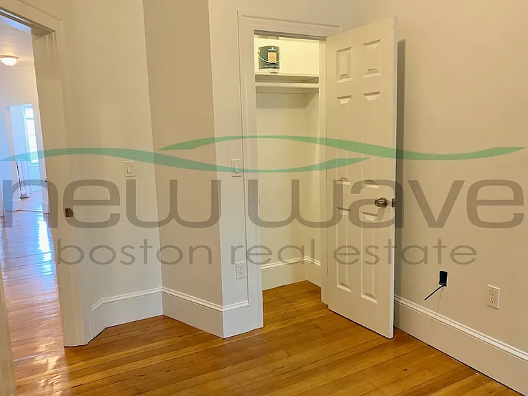 53 Joy St #4 — Photo 7
