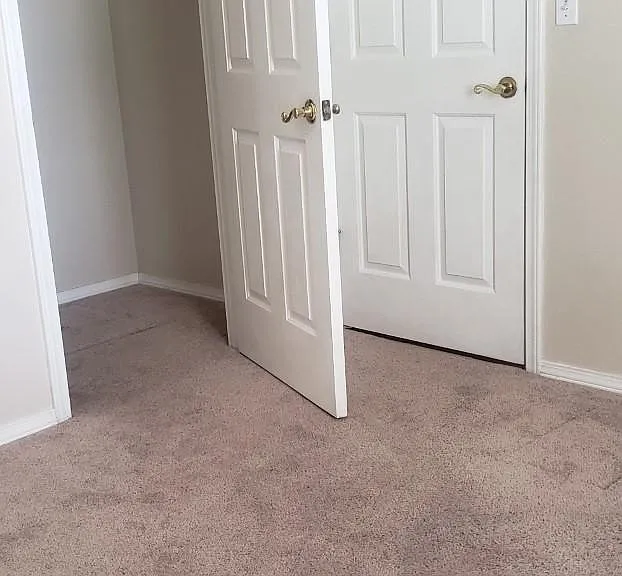 Room 2 Walk-in Closet