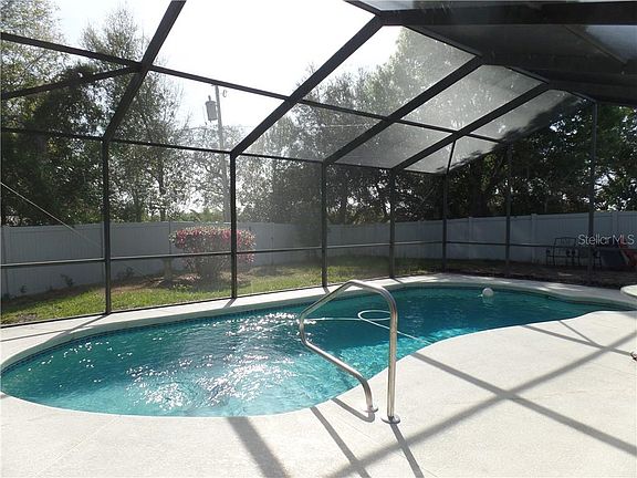 5th image of 2321 E Union Cir