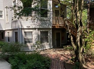 3920 N Greenview Ave #1R, Chicago, IL 60613