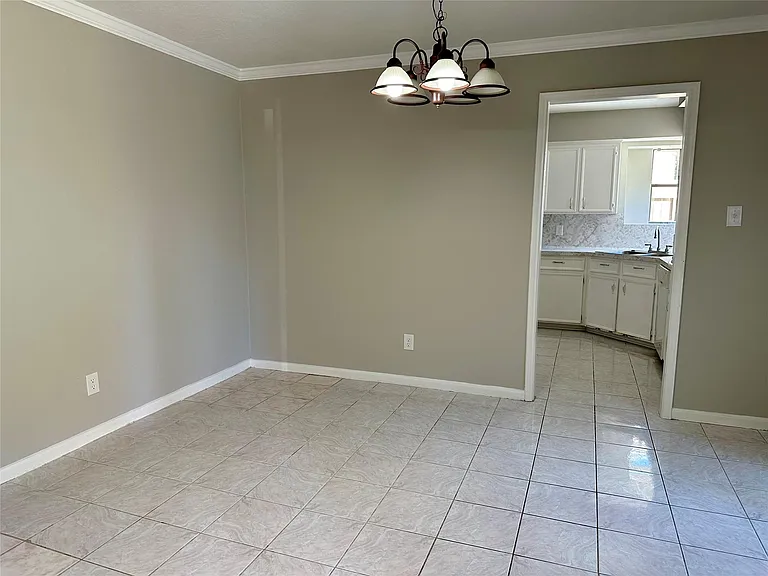2818 Stoney Wood Dr — Photo 8
