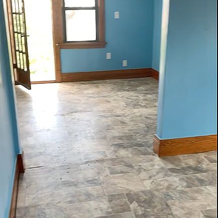 5th image of 56 Hagen St #1