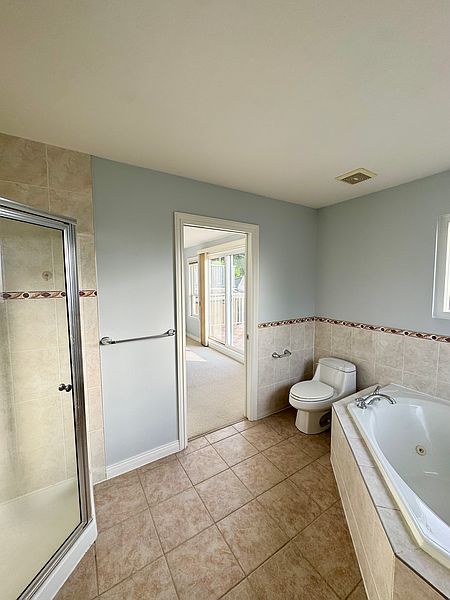 North Vancouver House for rent - 4 Bedrooms — photo 11