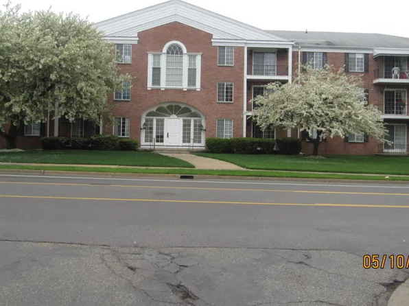 2203 Porter St SW #B104, Wyoming, MI 49519