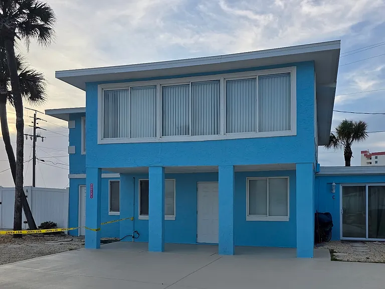 1111 Ocean Shore Blvd #B — Photo 1