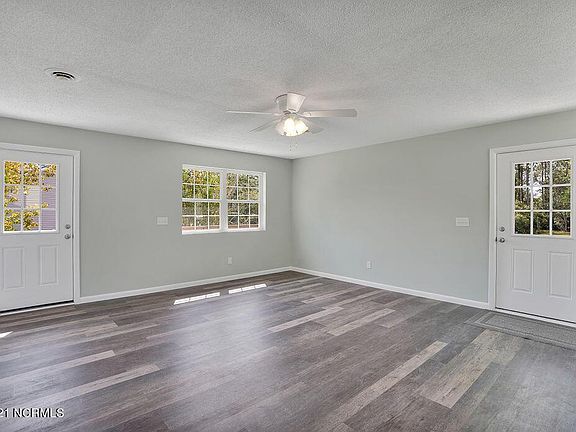 4th image of 4576 Bald Cypress Dr SE