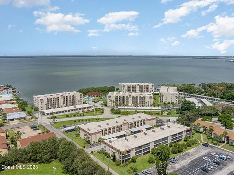 5800 N Banana River Blvd #115 — Photo 1