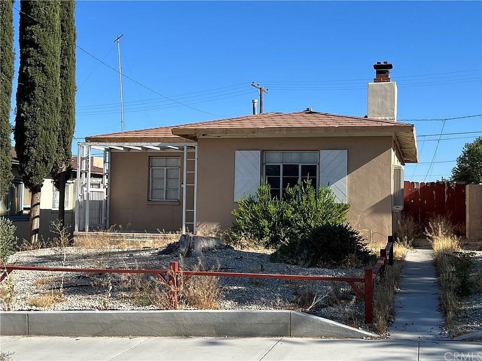 1st image of 16735 Verde St