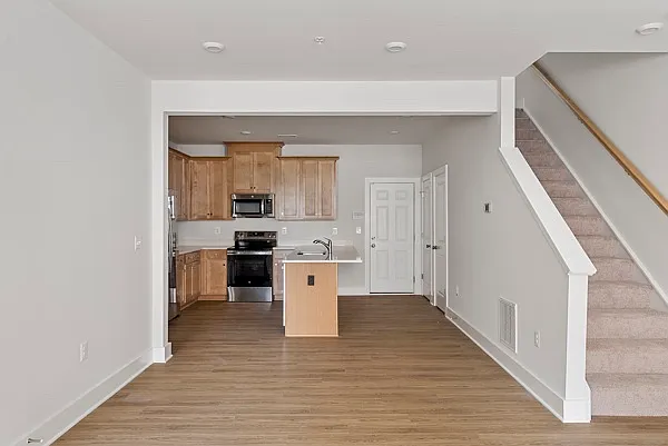 1509 Moore St — Photo 10