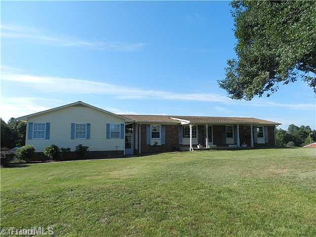1st image of 5000 Oak Garden Dr