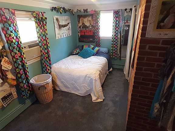 5th image of 92 Fales Ave